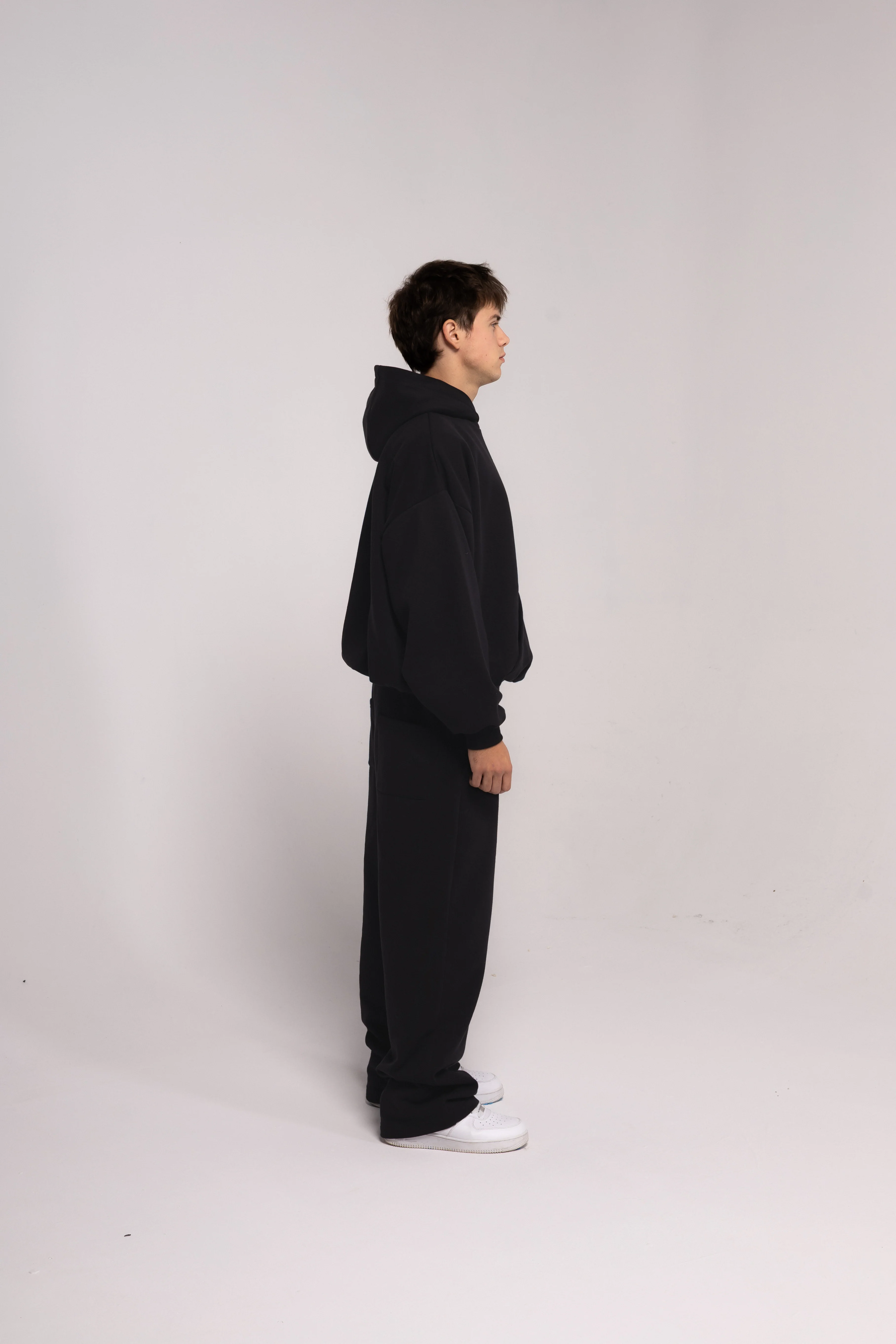 Noir Basic Baggy Hoodie - Image 7