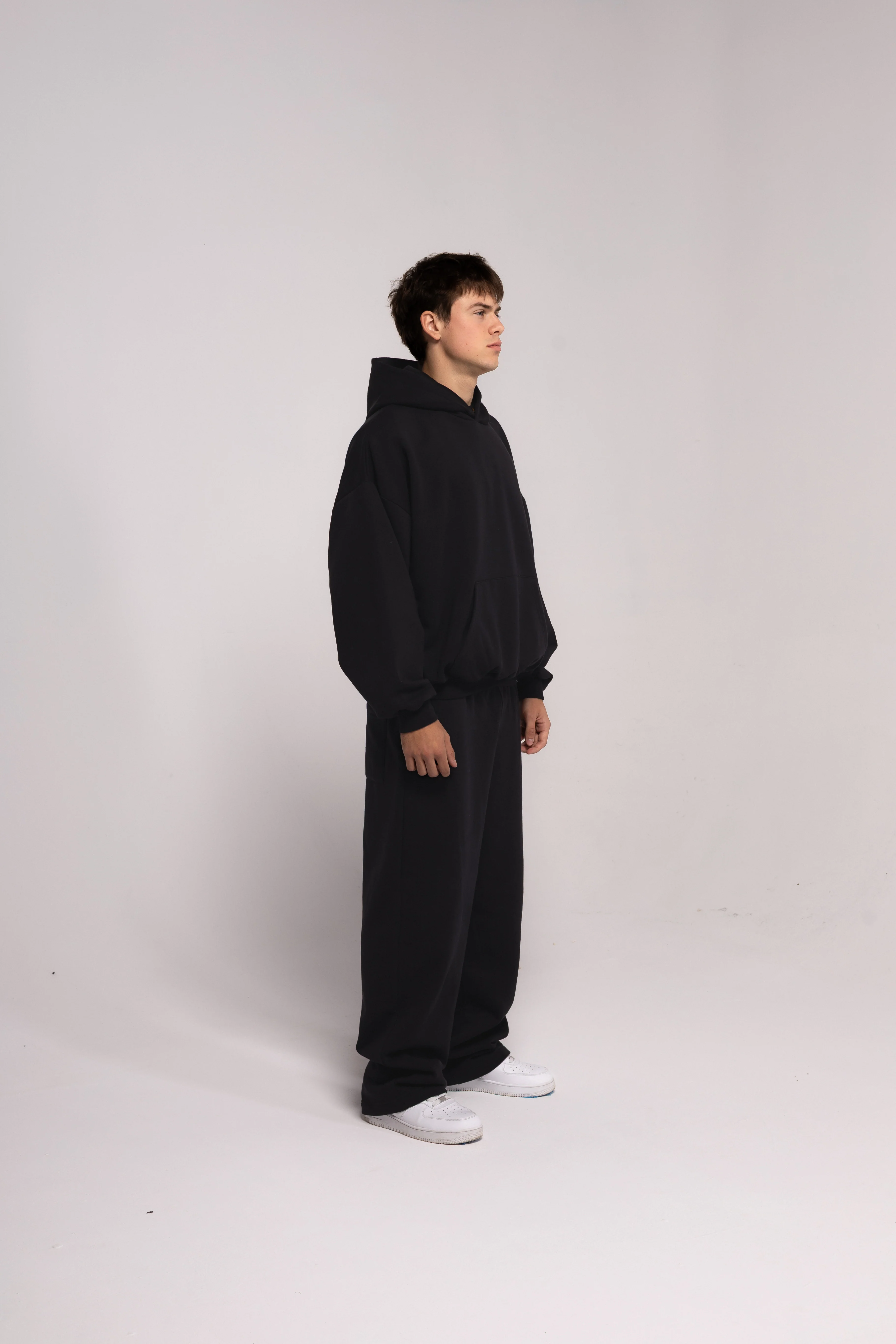Noir Basic Baggy Hoodie - Image 8